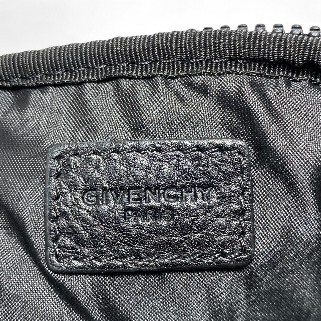 GIVENCHY メッセンジャーバッグ MC3 ショルダーバッグ