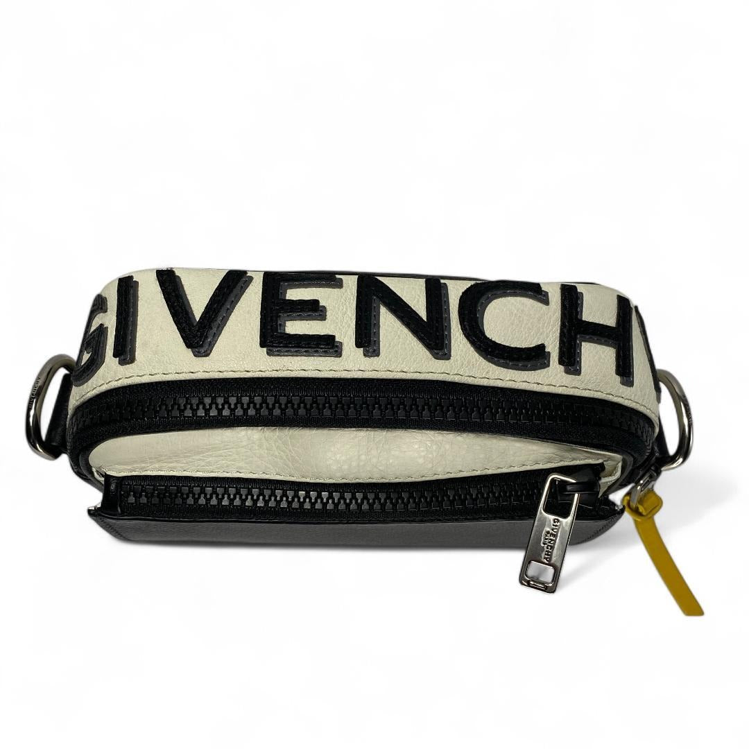 GIVENCHY メッセンジャーバッグ MC3 ショルダーバッグ