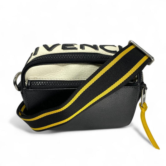 GIVENCHY メッセンジャーバッグ MC3 ショルダーバッグ